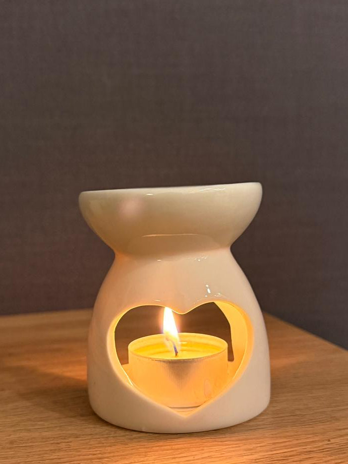 Quemador de cera aromática con diseño corazón